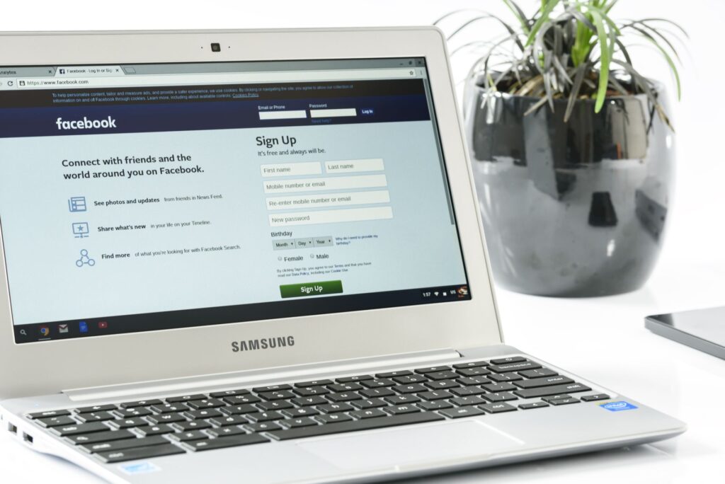 How to Translate Cookie Banners and Privacy Pages With WPML for GDPR Compliance